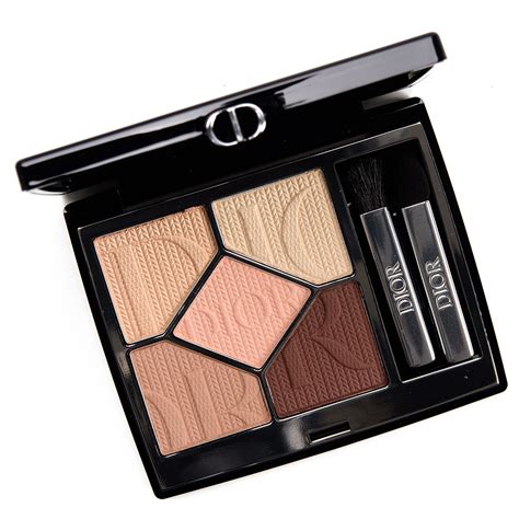 Dior beige couture palette